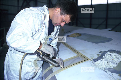 N�mes, Ateliers d'entretien d'avions