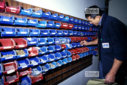 N�mes, Ateliers d'entretien d'avions