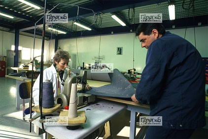 N�mes, Ateliers d'entretien d'avions