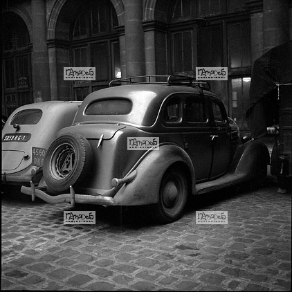 Paris, 11-02, Police Judiciaire, Arrestation Andr�e Farr�, Affaire de la malle tragique