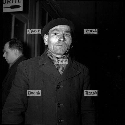 Paris, 17-03, Deux Polonais, P�re et Fils, assassins de ?