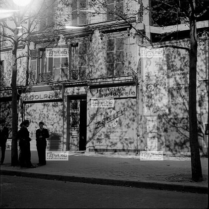 Paris, 18-04, Les perceurs de muraille, Bd Magenta