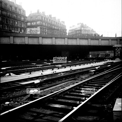 Paris, 22-04, D�raillement St Lazare, wagon sur les voies