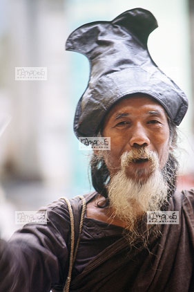 Manadalay, Pagode Mahamuni, P�lerin