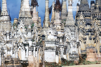 Shan, Sanctuaire de Kakku, For�t de petites chapelles