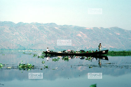 Lac Inl�, touristes