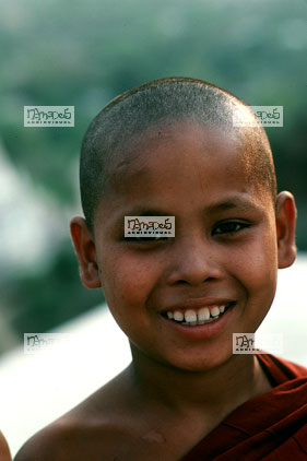 Mandalay, jeune bonze