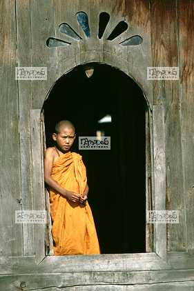 Jeune bonze, monast�re de Shwe-Yam Pyie