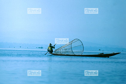 Lac Inl�, p�cheur