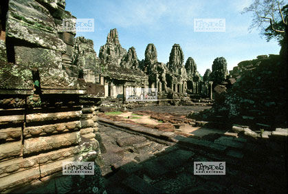 Angkor, Bayon