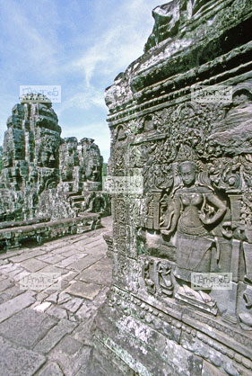 Angkor, Bayon