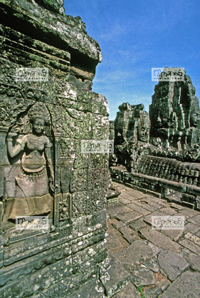 Angkor, Bayon