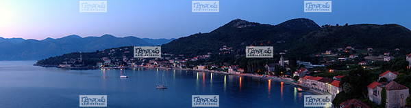 Europe, Croatie, �le de Lopud, le village, au fond le continent 
